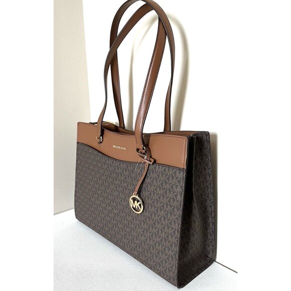 New Michael Kors Jet Set Travel Large Signature Logo Pocket Tote Brown Multi - Picture 5 of 7